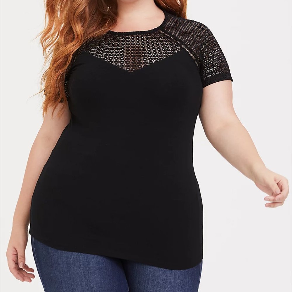 NWT - Torrid - Size 4 - Black - FOXY MESH INSET TEE